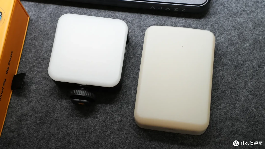 入坑SONY A7M4后还需什么配件？12款相机配件清单推荐