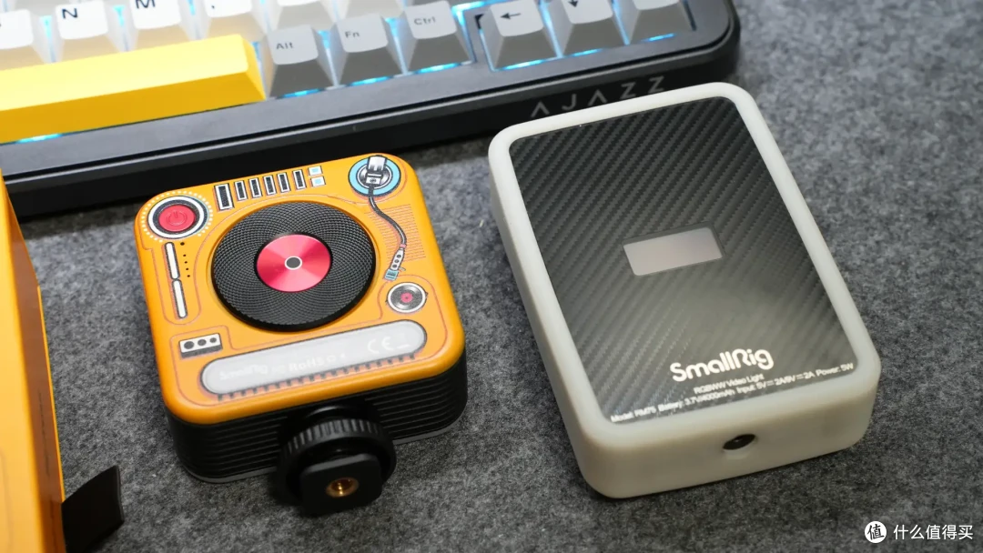 入坑SONY A7M4后还需什么配件？12款相机配件清单推荐