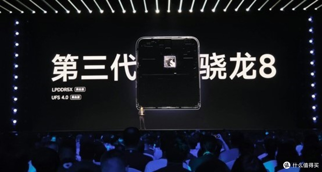 小米全新Xiaomi MIX折叠屏家族发布！大折叠巨强六边形战士的小折叠才是亮点！