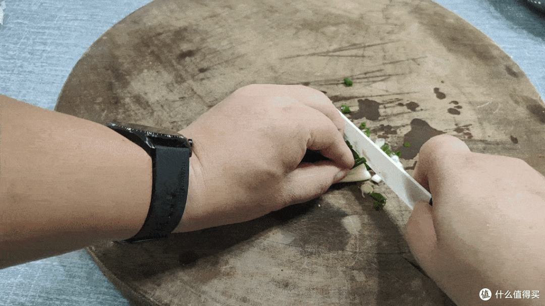 28元到手的淘宝心选瑕疵版陶瓷刀，到底能不能行，做一顿饭试试！