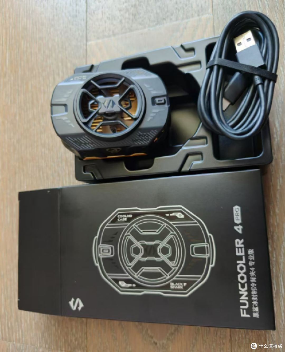 黑鲨4Pro散热器:制冷黑科技,降温如闪电