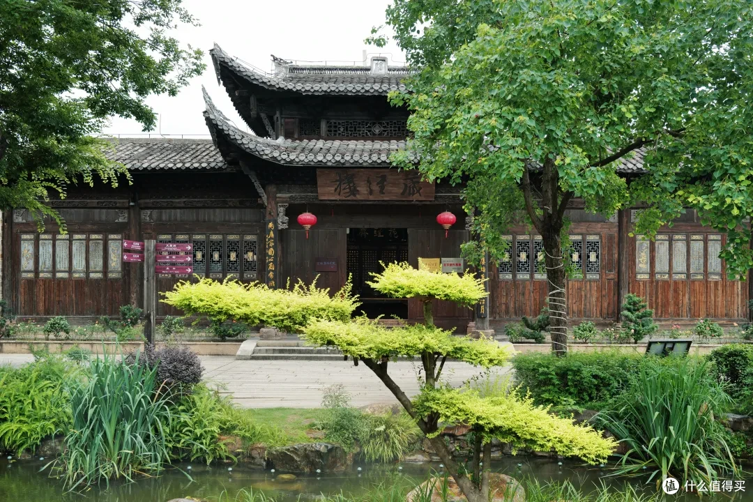 和凤凰古城齐名，还是第九大菜系的发源地，值得来吗？