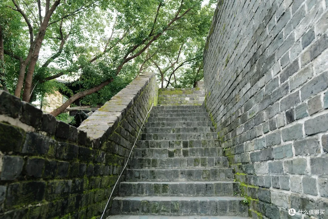 和凤凰古城齐名，还是第九大菜系的发源地，值得来吗？