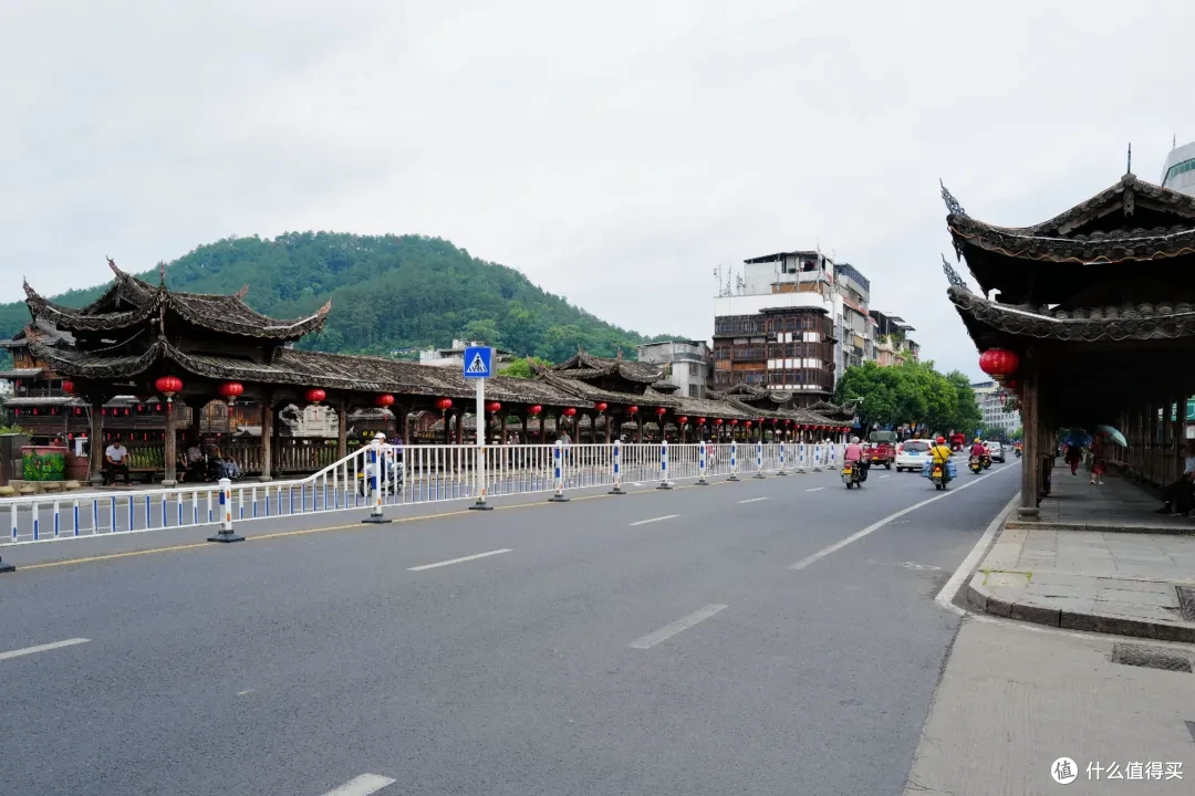 和凤凰古城齐名，还是第九大菜系的发源地，值得来吗？