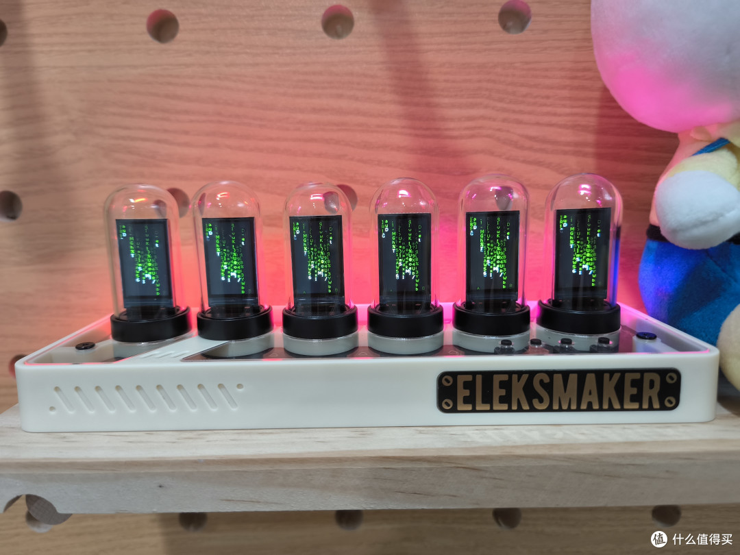 值得入手的墙搭/桌搭好物，EleksMaker拟辉光管时钟