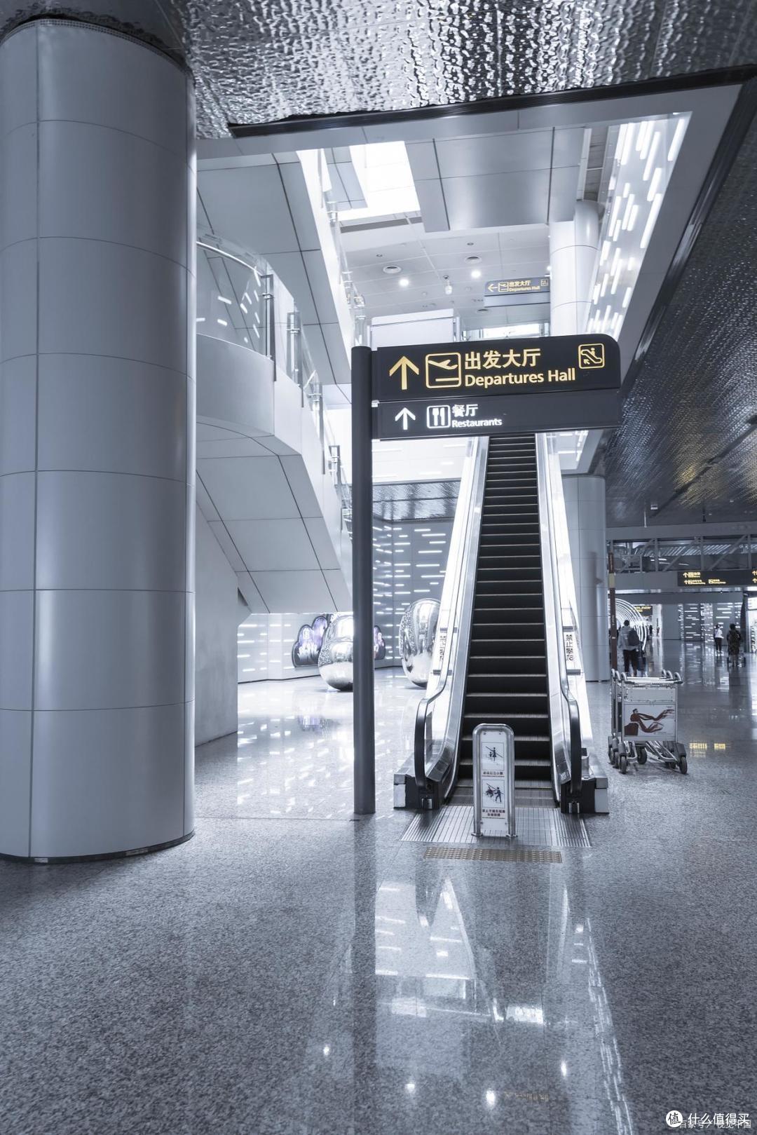 飞悦易登机：广州白云机场T1航站楼贵宾厅体验：旅途中的小奢华