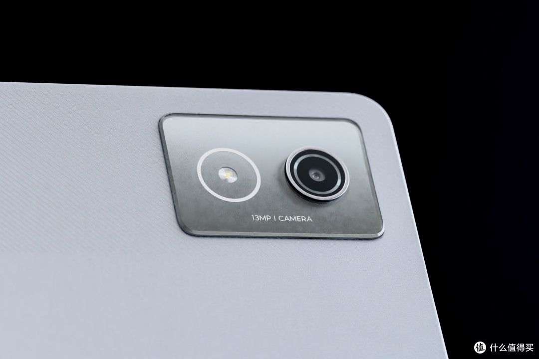 联想小新 Pad Pro 12.7 解读:大屏办公娱乐 + 跨端超级互联 + AI 专业生产力