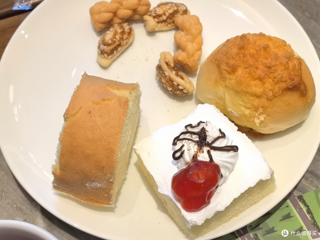 60天新疆大环线!Day26:本次环线最佳酒店!住进风景里 ~ 那拉提金陵山庄