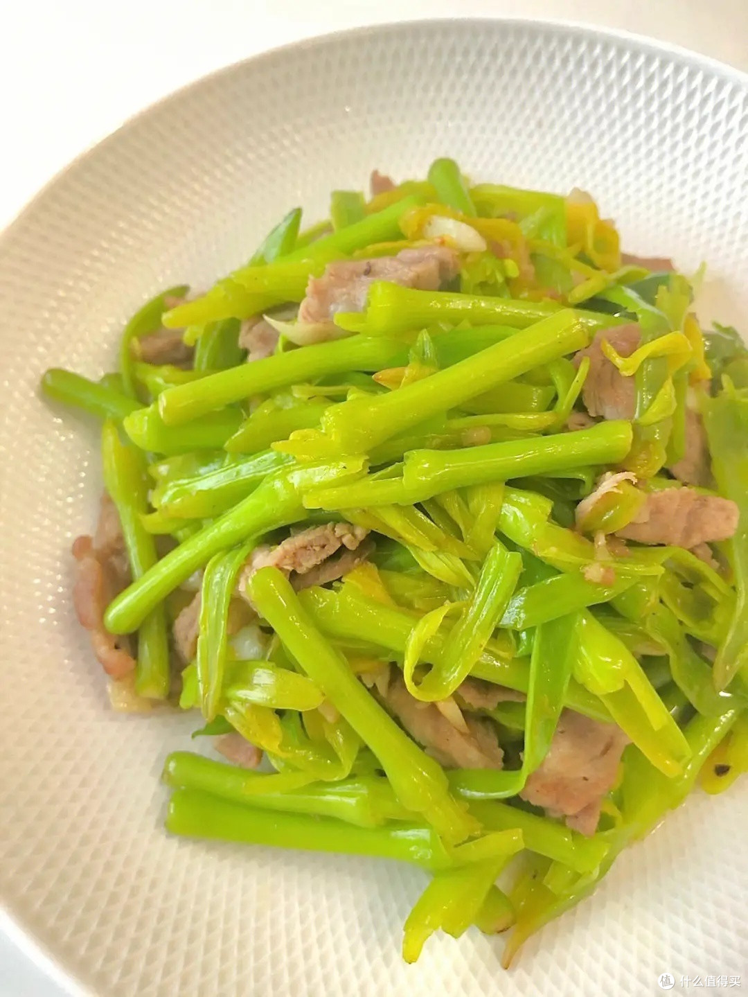 黄花菜炒肉的家常做法