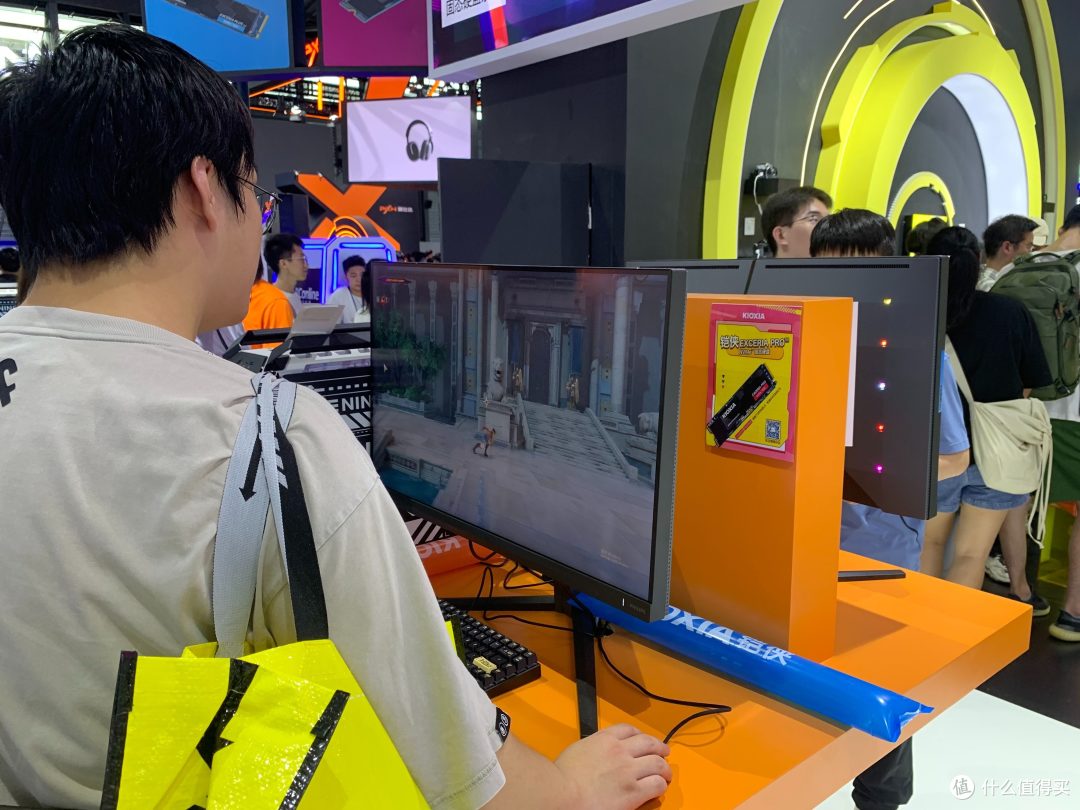 ChinaJoy2024,铠侠展台亮点纷呈:存储新品吸睛,活动丰富多彩