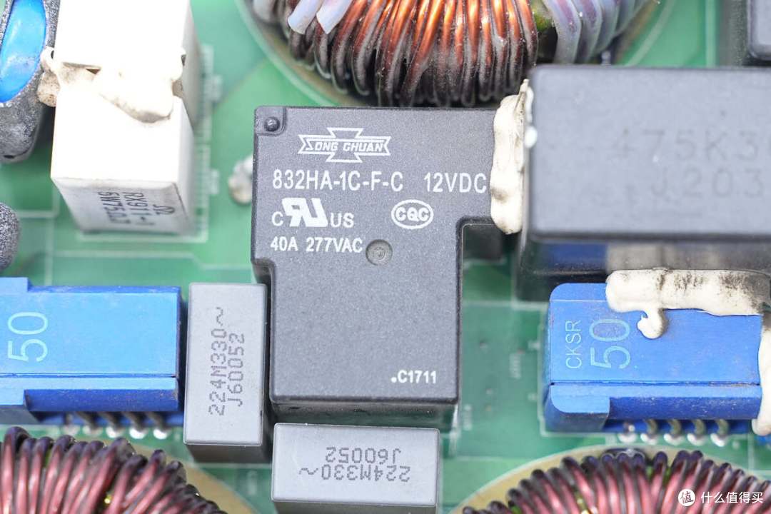拆解报告：HUAWEI华为新能源汽车直流充电桩15kW充电模块R75020G2