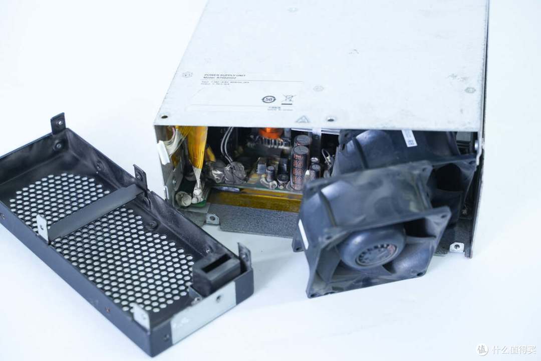 拆解报告：HUAWEI华为新能源汽车直流充电桩15kW充电模块R75020G2