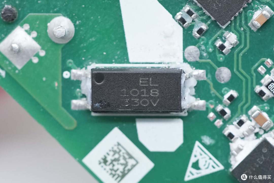 拆解报告:HUAWEI华为140W氮化镓快充充电器HW-200700CP0