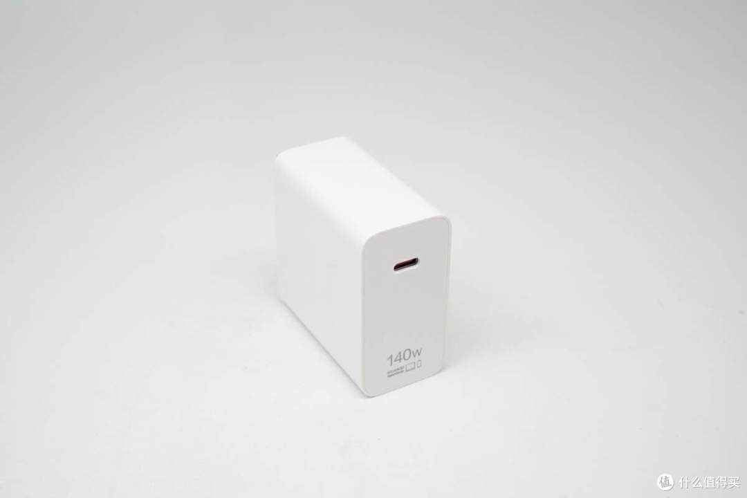 拆解报告:HUAWEI华为140W氮化镓快充充电器HW-200700CP0