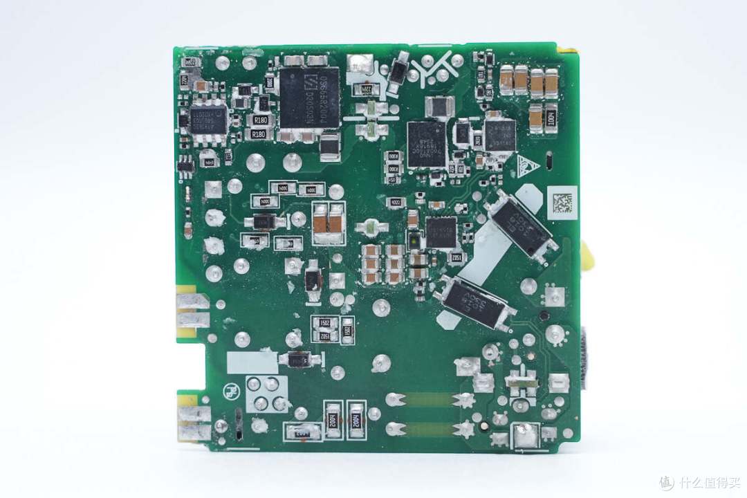拆解报告:HUAWEI华为140W氮化镓快充充电器HW-200700CP0