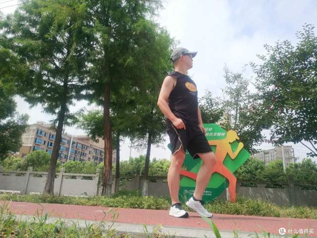 配置拉满的”空调跑鞋“威量炽速1.5！不容错过