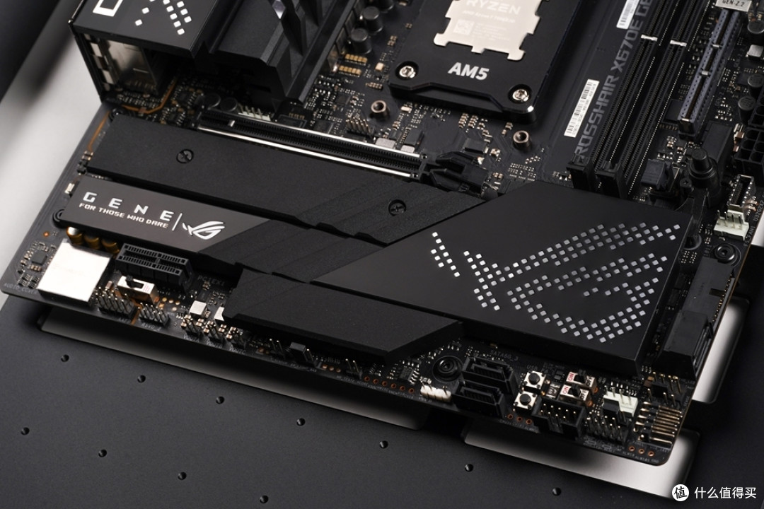 AboStudio Setup Slim+ROG X670E GENE+TUF 4070Super装机分享!