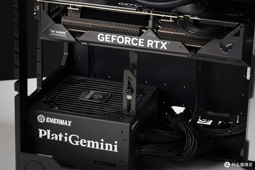 AboStudio Setup Slim+ROG X670E GENE+TUF 4070Super装机分享!