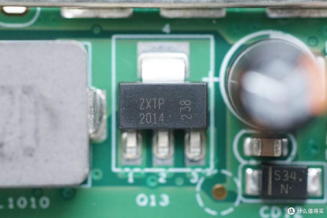拆解报告:Ruijie锐捷FTTR全光通光网关RG-MA7305-FX