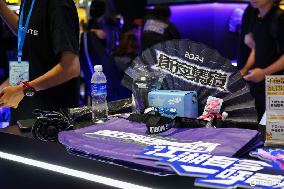 回顾:体验BLACKLYTE逐夜BW2024展台,现场真的燃爆了!