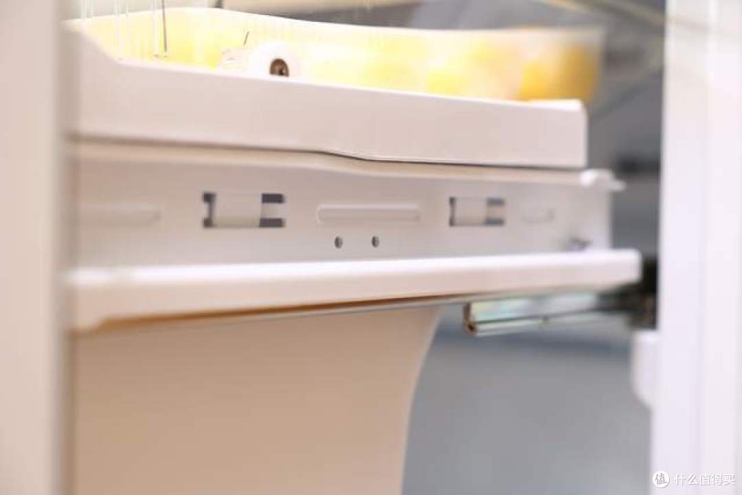 预算3000如何选购一台适合自己的冰箱,3K价位段冰箱各实用技能点全分析,心心手把手带你告别选择困难症