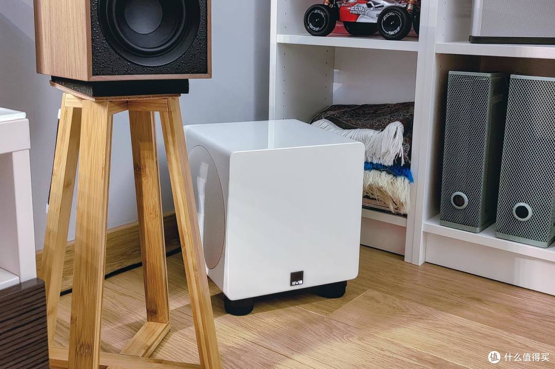 SVS 3000 Micro:小身材,大能量——你的家庭影院新宠
