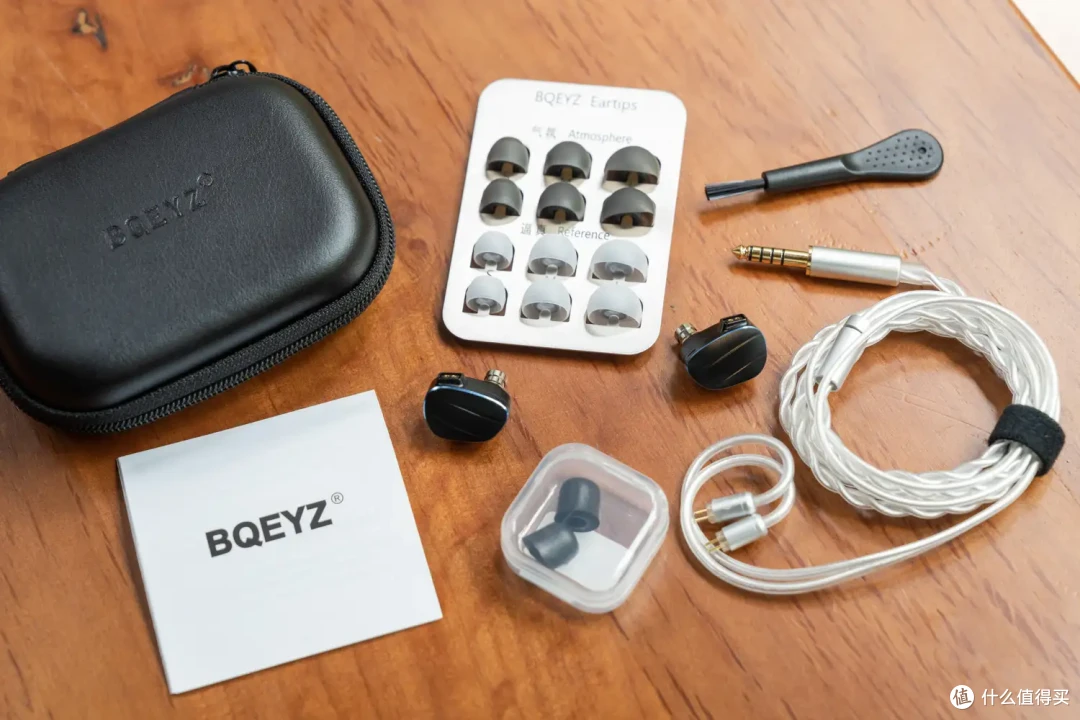 聊一条冷门但听感很稳的耳机：BQEYZ Cloud