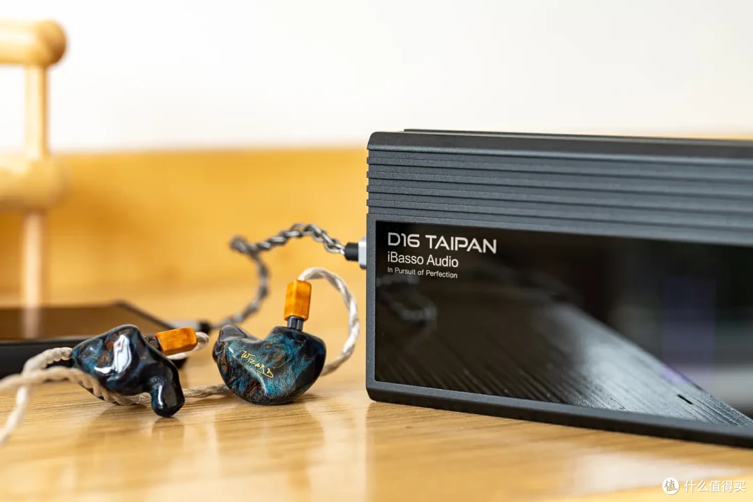 艾巴索家族最强音?D16 TAIPAN便携解码耳放
