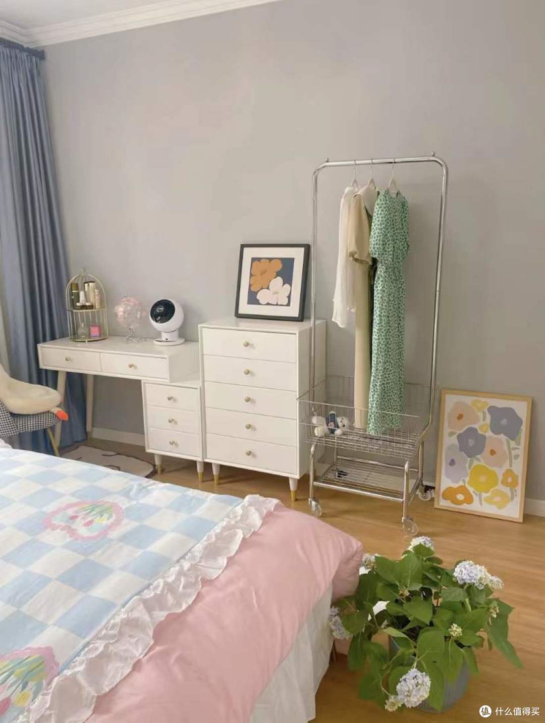 江西一新婚夫妇，因“穷装”而走红，小屋那叫一个高级，一起看看