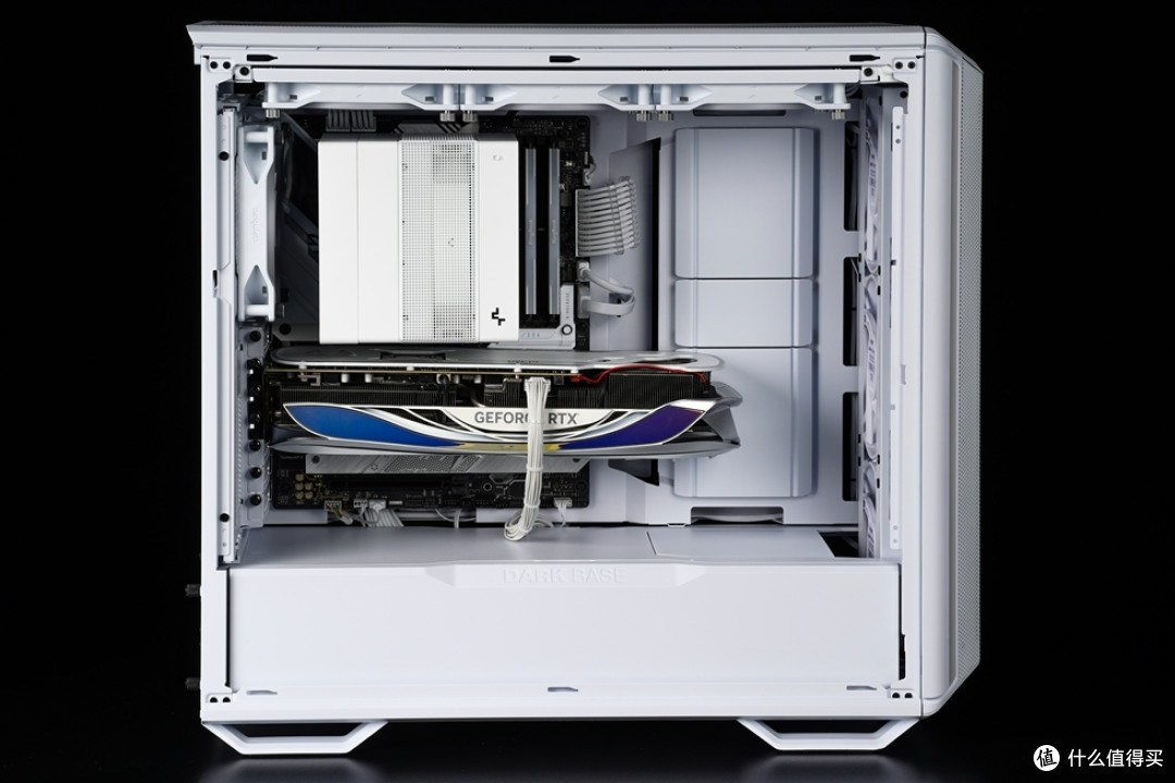 be quiet! Dark Base701+ROG Z790吹雪S+索泰4090 AMP 月白 纯白高性能风冷展示!