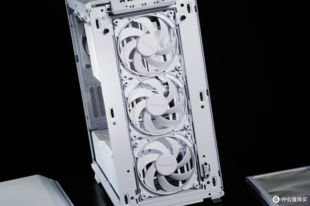 be quiet! Dark Base701+ROG Z790吹雪S+索泰4090 AMP 月白 纯白高性能风冷展示!