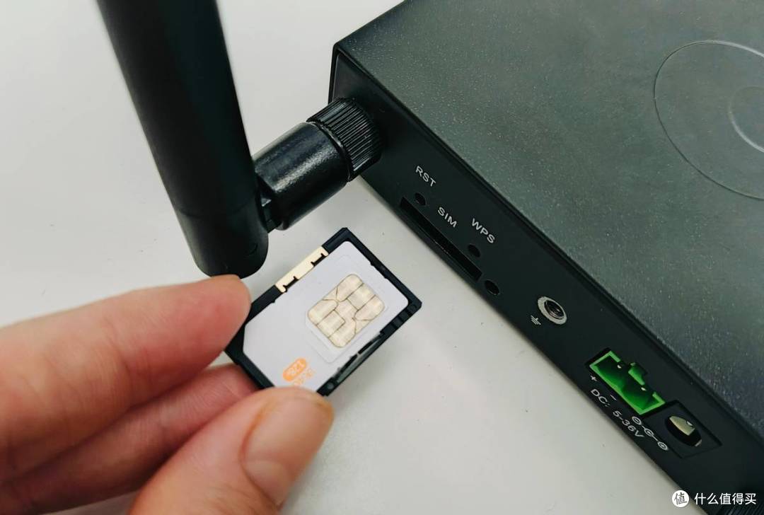 工业路由的最佳解决方案,蒲公英R300A:支持4G上网、智能组网
