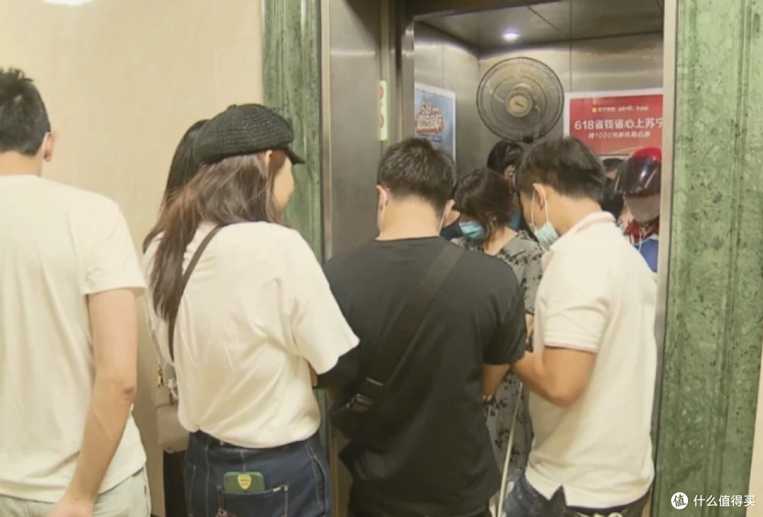 从25楼搬到2楼后，我心里话不吐不快，两个楼层差别太大了