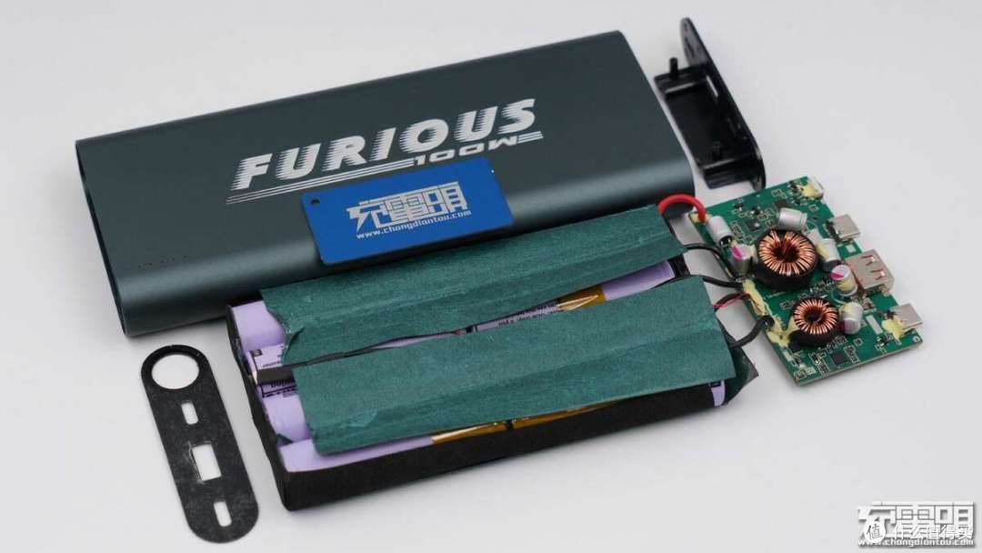 功率更高应用场景更广,23款100W PD快充移动电源拆解汇总