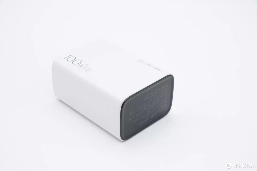 功率更高应用场景更广,23款100W PD快充移动电源拆解汇总