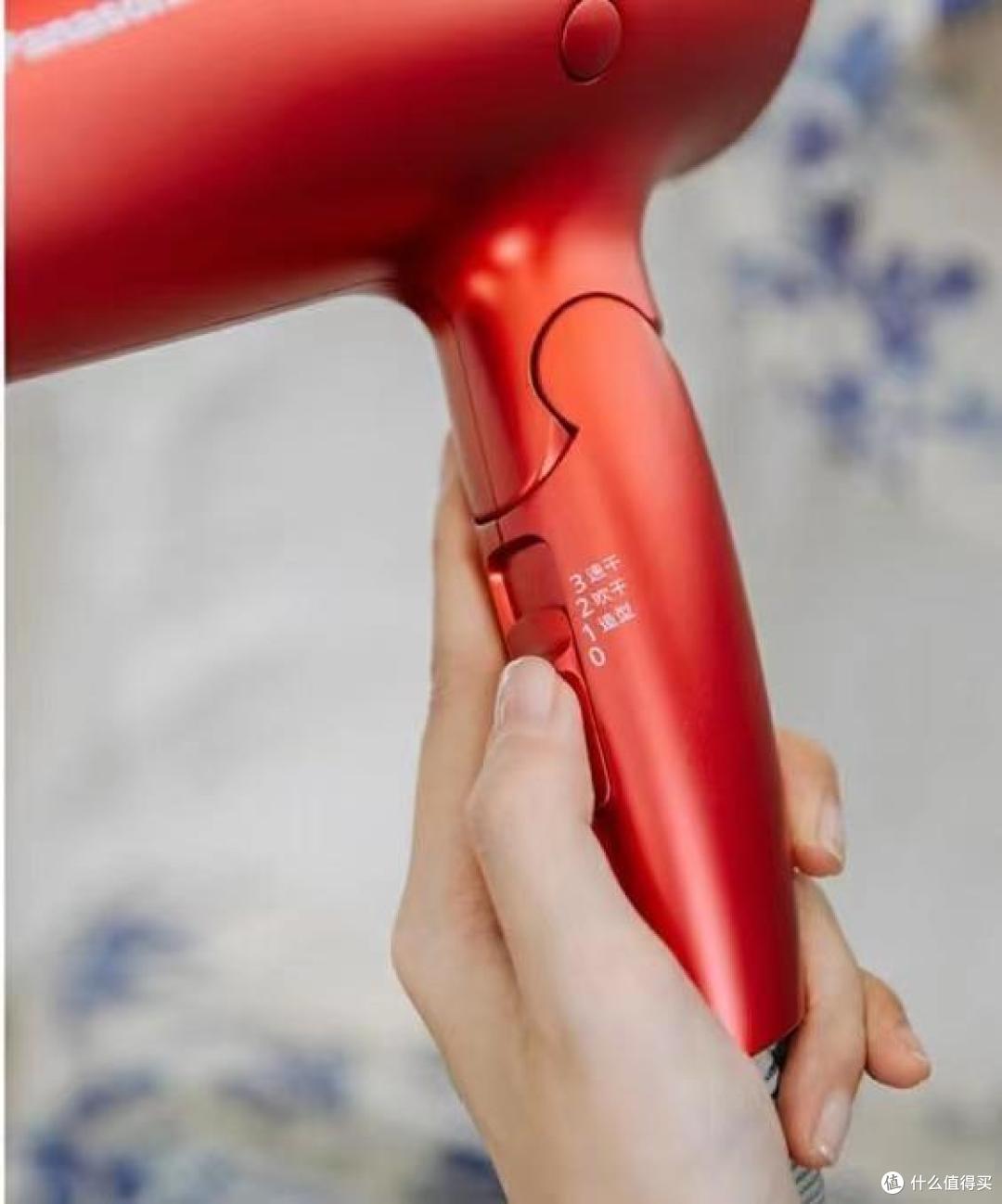 2024年吹风机推荐攻略，哪款更值得入手？松下/徕芬/戴森/airfly推荐~