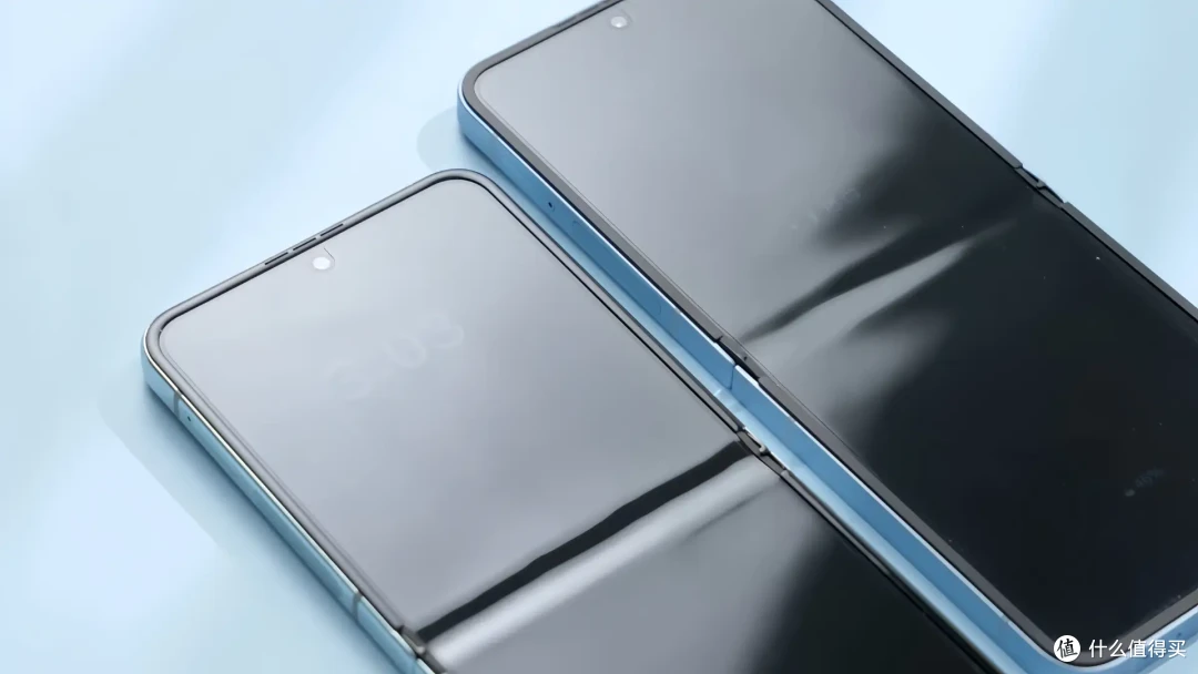 值不值得买?三星Z Flip6体验 全方位实测对比小米Mix Flip
