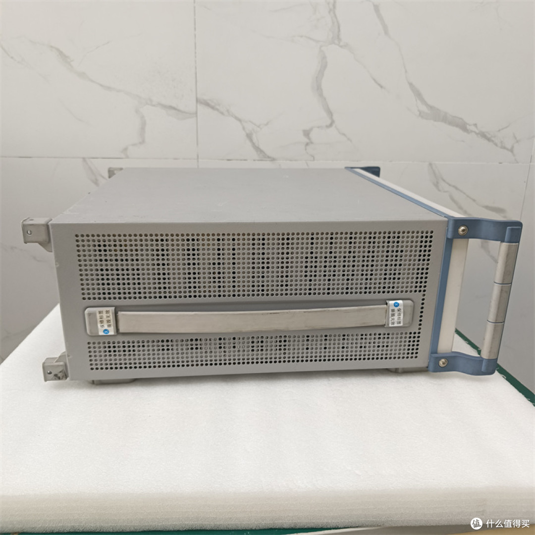 罗德与施瓦茨SMU200A信号发生器