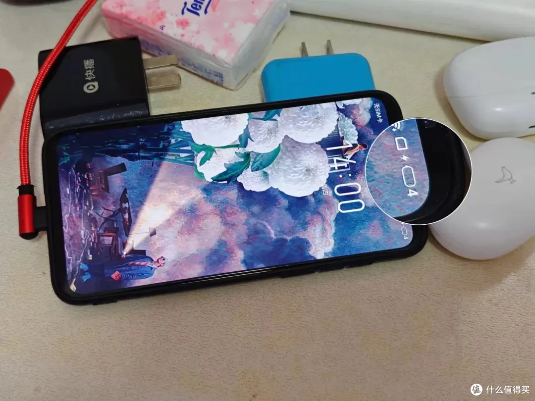 手机电池饿死了，充不进电？教你一招救活它！