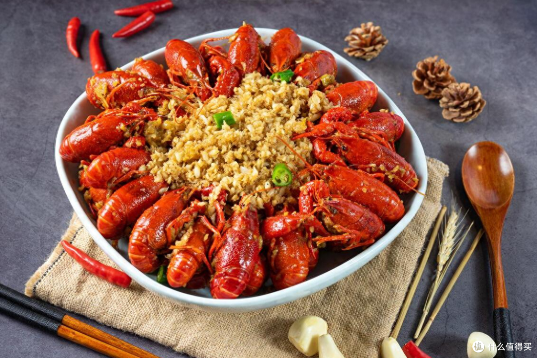 买小龙虾,选择红色还是青色好?想知道就来看看,保准不吃亏