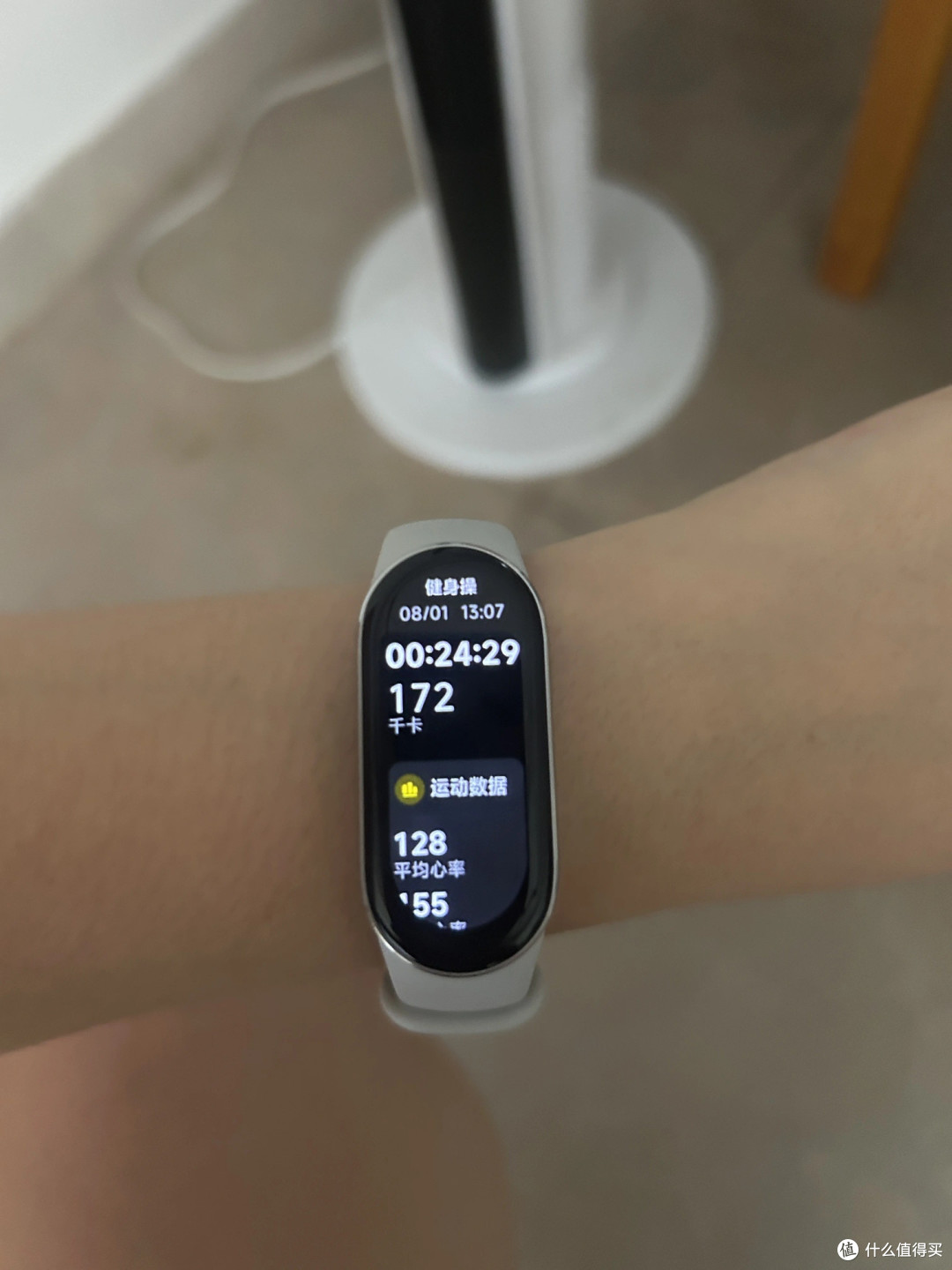 上手体验了小米手环 9,整体感觉相当不错。