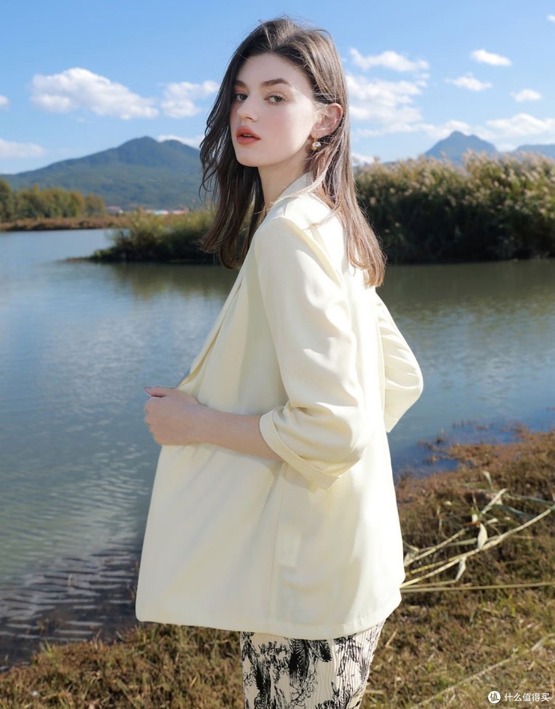 秋装已上新,分享两套秋日穿搭_女士针织衫_什么值得买