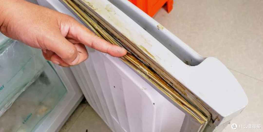 冰箱温度调错，差点酿成大错！教你一个妙招，冰箱省电还不结冰