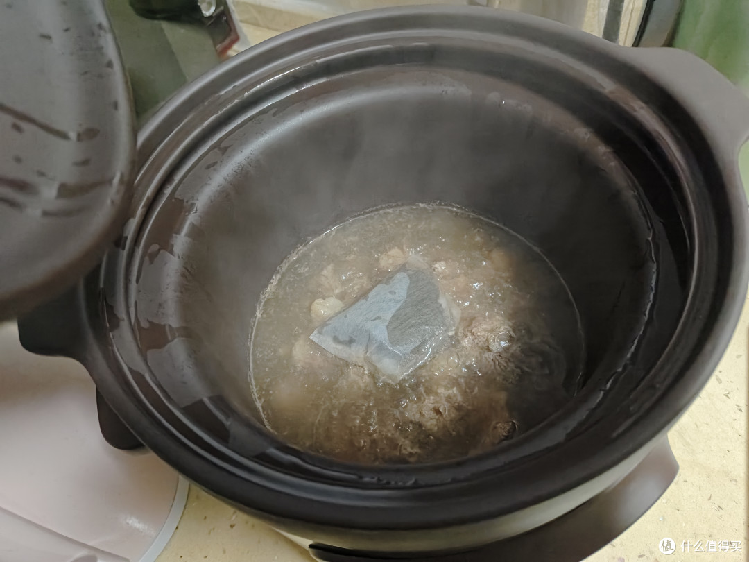 用一半的时间还原完整的美味——美的快炖电炖锅