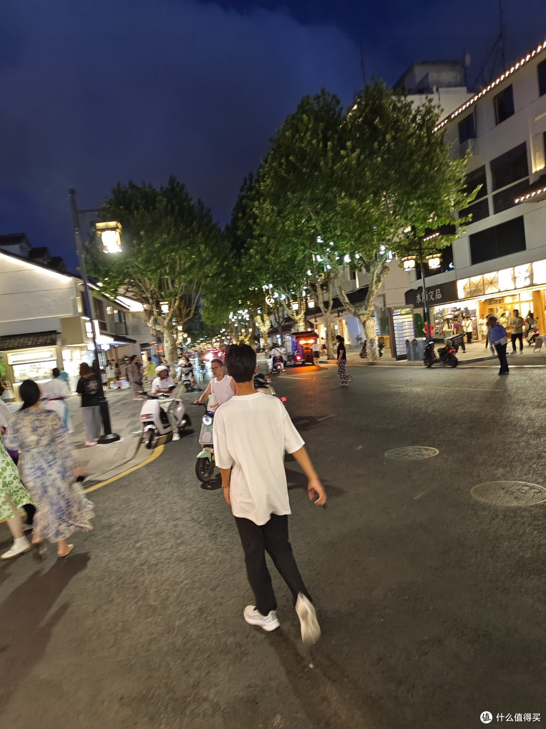 五天四晚亲子浅游苏沪—夜游苏州十全街