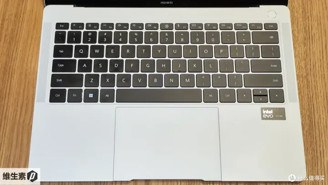【维P测评 - 100天长测】华为 MateBook X Pro 2024 - 1kg 轻量便携的高端信仰