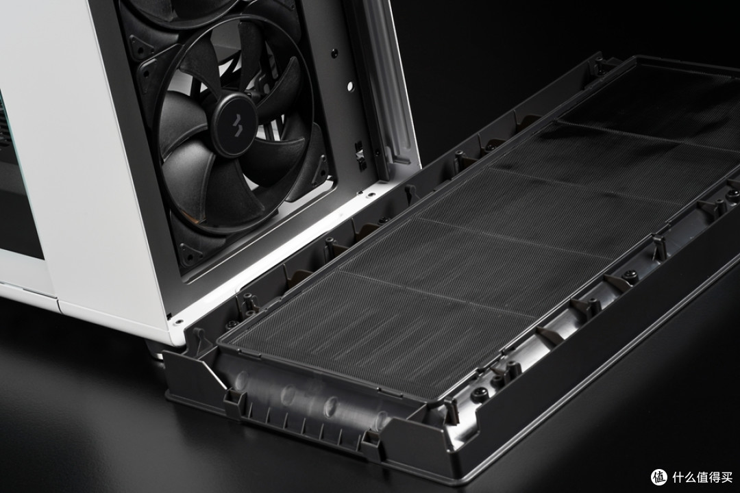 分型工艺 Fractal North XL+Z790吹雪S+华硕TUF 4070Ti Super白 打造白色极致风冷主机