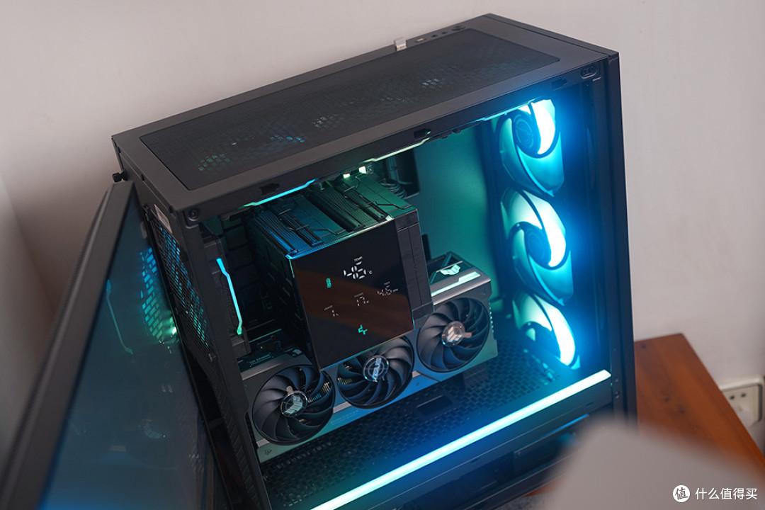 7800X3D+TUF B650M / RTX 4070 TI SUPER,追风者 XT523 P2 Ultra 机箱装机展示