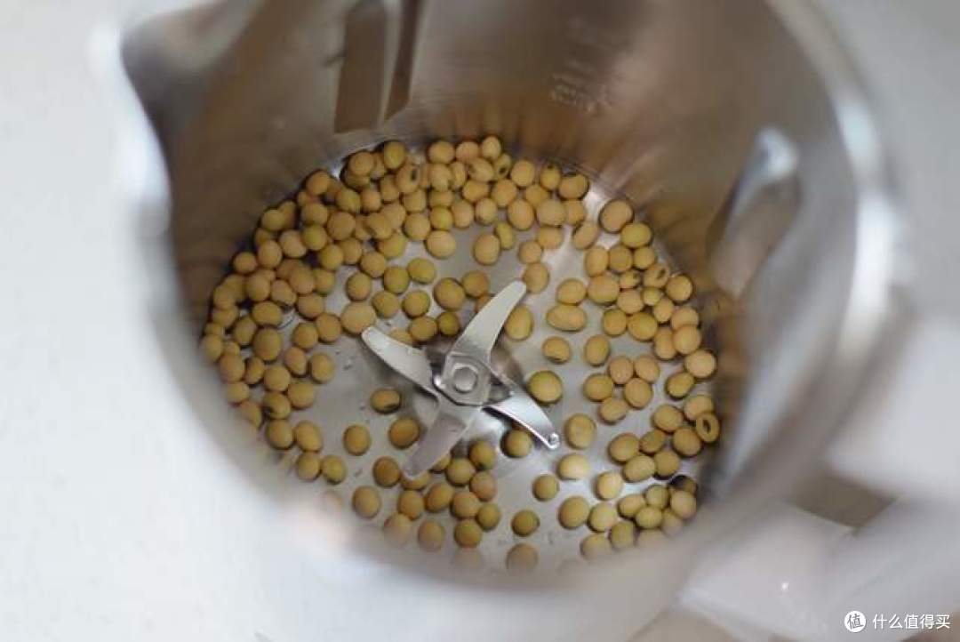 不再需泡发，小米豆浆机让做豆浆更加便捷