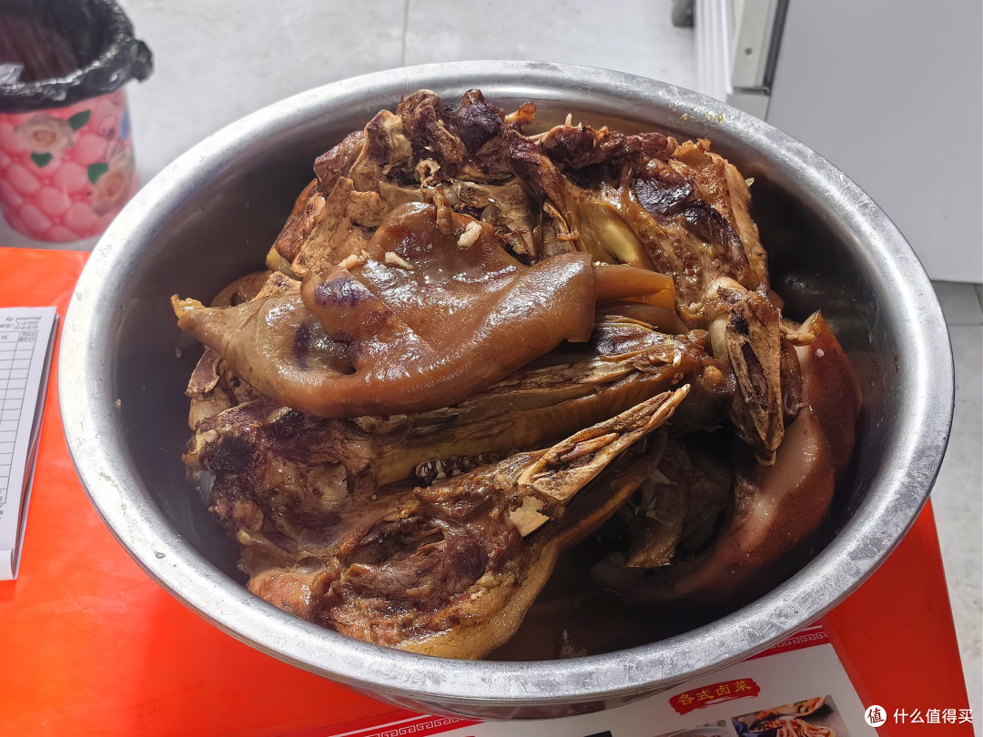 60天新疆大环线!Day40:尼勒克蜜蜂小镇 - 宿 凡尘时光民宿